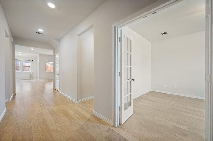 Spacious, unfurnished interior of a new home in The Villages of Hurricane Creek, Anna (Image 17).