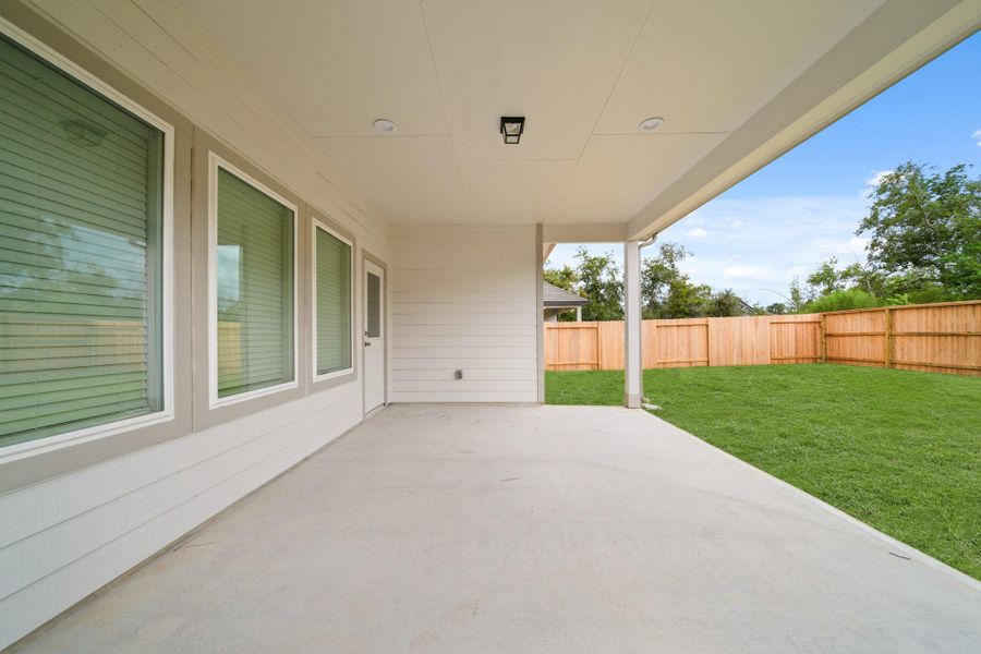 Image 22 of a home in Barton Creek Ranch. Image 22 of a home in Barton Creek Ranch.