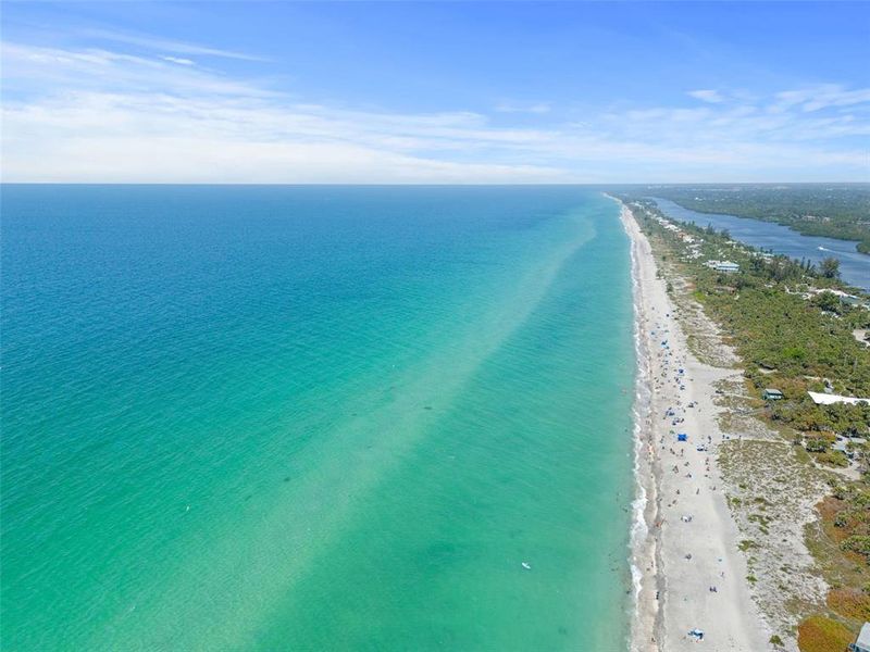 Natural landscape and outdoor views near in Englewood (Image 67). Natural landscape and outdoor views near in Englewood (Image 67).