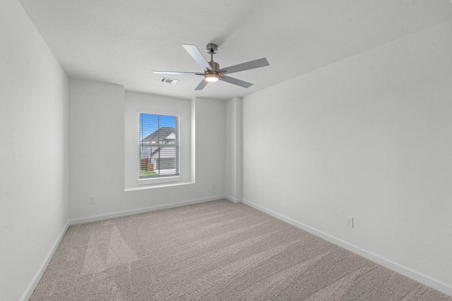 Spacious, unfurnished interior of a new home in Grand Mason Crossing, Katy (Image 15). Spacious, unfurnished interior of a new home in Grand Mason Crossing, Katy (Image 15).