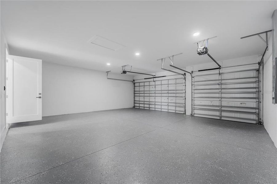 Spacious, unfurnished interior of a new home in , Cape Coral (Image 12). Spacious, unfurnished interior of a new home in , Cape Coral (Image 12).