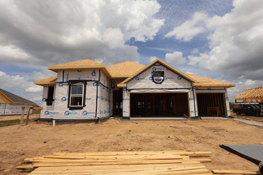One story home with 3 bedrooms, 2 baths, and 3 car garage