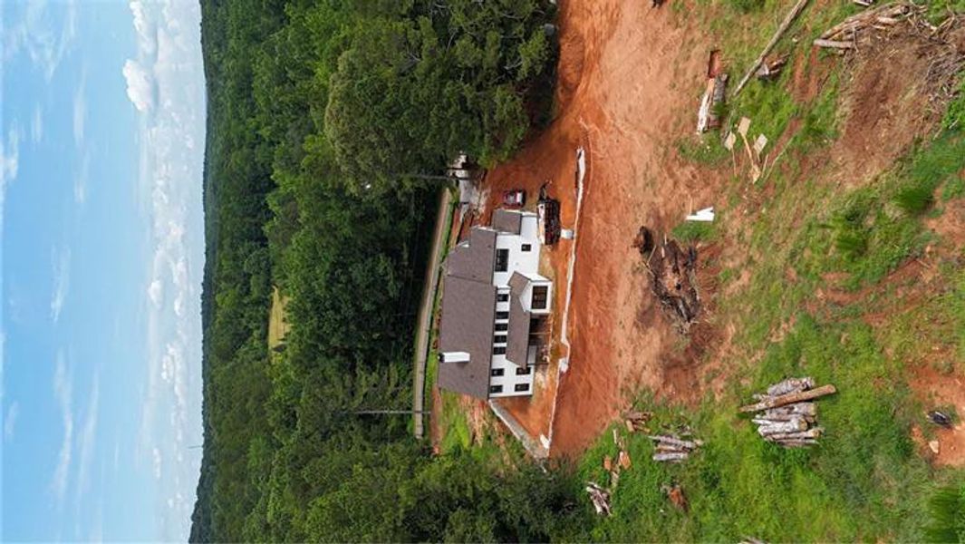 Image 85 of a home in .