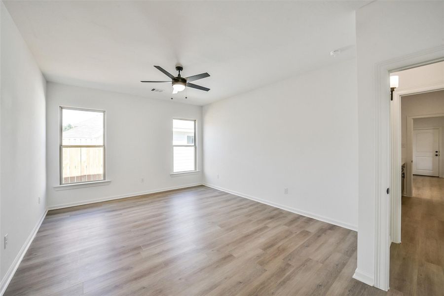 Spacious, unfurnished interior of a new home in Mostyn Springs, Magnolia (Image 24). Spacious, unfurnished interior of a new home in Mostyn Springs, Magnolia (Image 24).