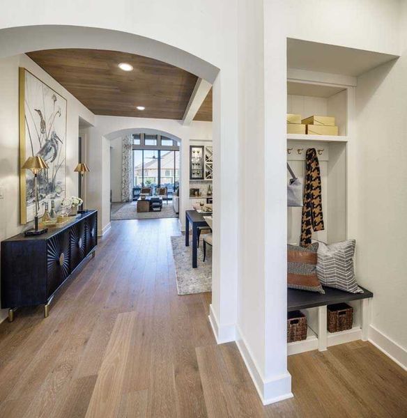 Representative furnished interior of a home built from the 222G by Highland Homes in Quail Hollow, Rockwall (Image 52).