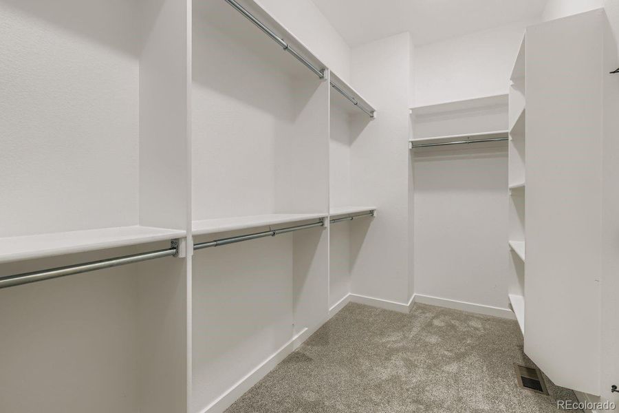 Spacious, unfurnished interior of a new home in , Colorado Springs (Image 25).