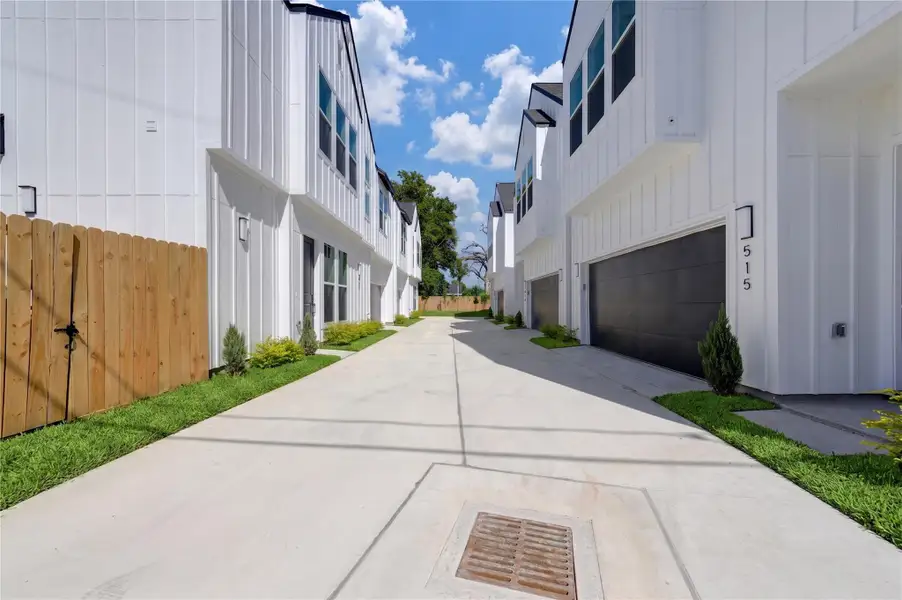 Exterior details and patio area of a home in , Houston (Image 4).