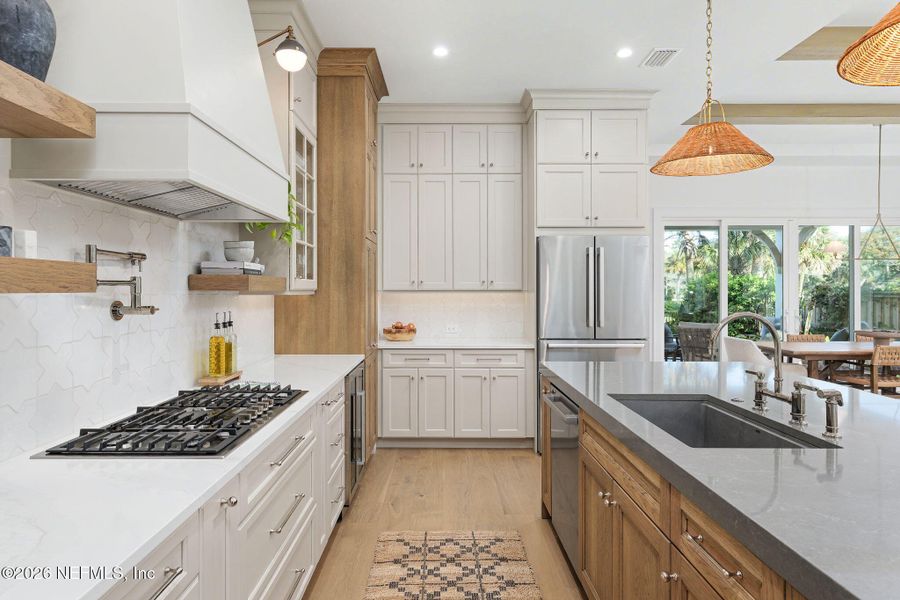 Furnished interior view inside a new home in , Ponte Vedra Beach (Image 9).