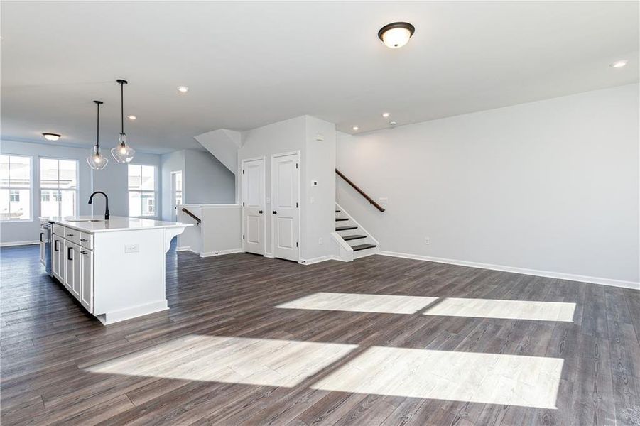 Spacious, unfurnished interior of a new home in , Powder Springs (Image 26).