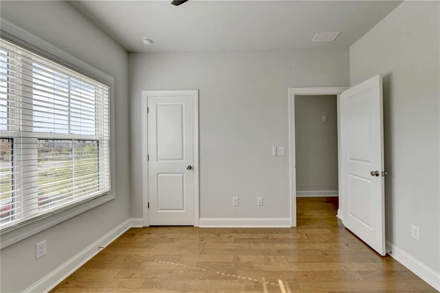 Spacious, unfurnished interior of a new home in , Buford (Image 63).