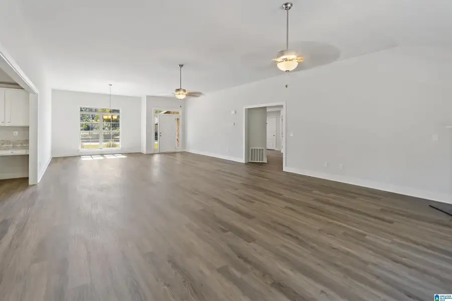 Representative unfurnished interior of a home built from the 3000 by Adams Homes in Flagler Estates, Hastings (Image 15).