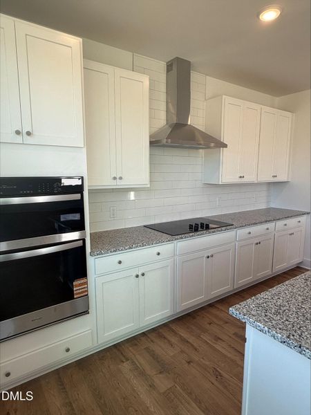 BLM - Lot 4 - Kitchen