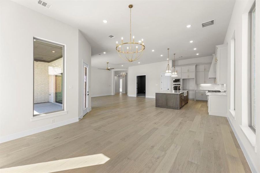 31. 741 Capella - Hearth (2) 31. 741 Capella - Hearth (2)