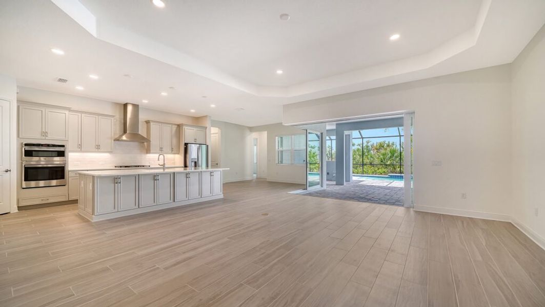Spacious, unfurnished interior of a new home in Canoe Creek, Parrish (Image 18). Spacious, unfurnished interior of a new home in Canoe Creek, Parrish (Image 18).