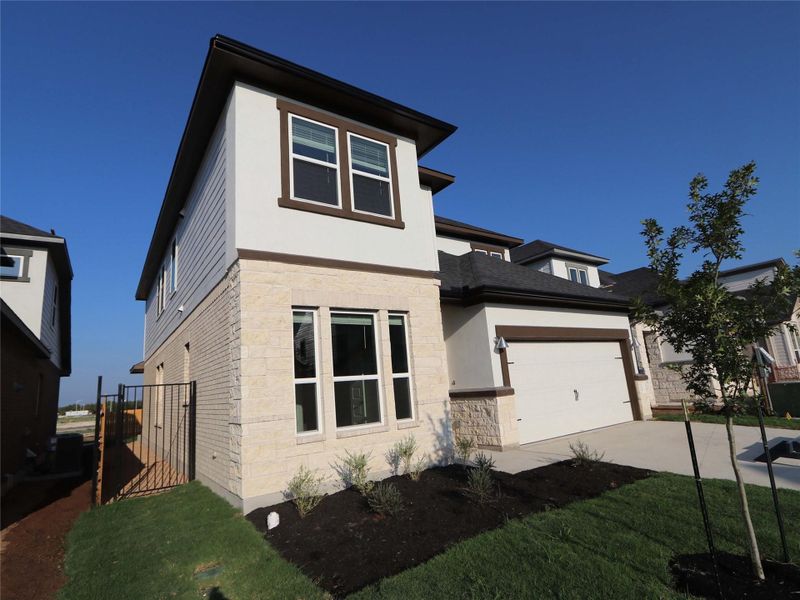 Image 25 of a home in Estancia West.