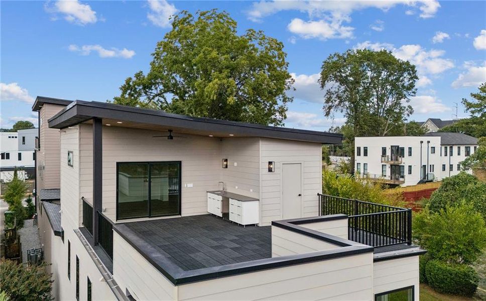 Exterior details and patio area of a home in , Atlanta (Image 33).
