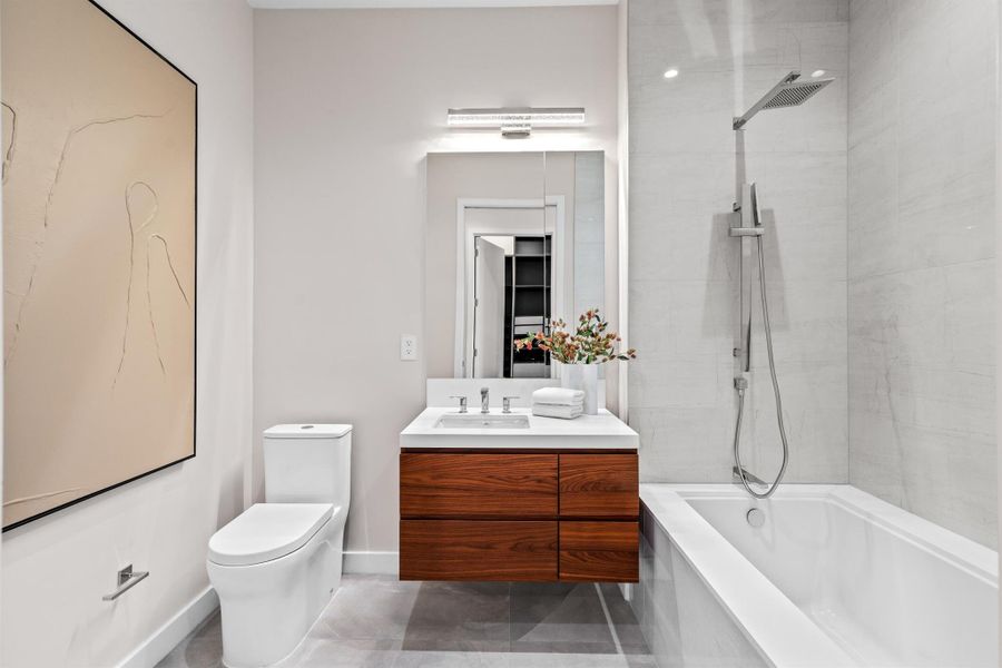 Furnished interior view inside a new home in , Boca Raton (Image 5).