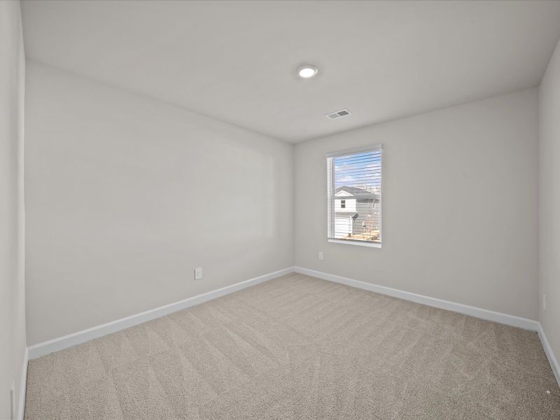 Spacious, unfurnished interior of a new home in Cedar Shoals – Heritage Collection, Piedmont (Image 19).