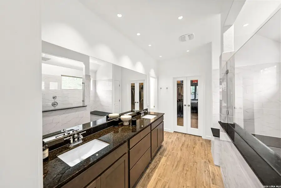 Furnished interior view inside a new home in Davis Ranch, San Antonio (Image 9).