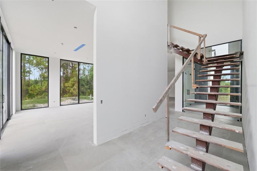 In-progress construction of a new home in Stonelake Ranch, Thonotosassa, FL (Image 29).