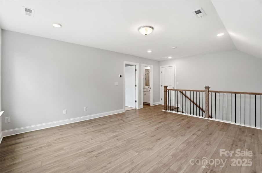 Spacious, unfurnished interior of a new home in Rone Creek, Waxhaw (Image 29). Spacious, unfurnished interior of a new home in Rone Creek, Waxhaw (Image 29).