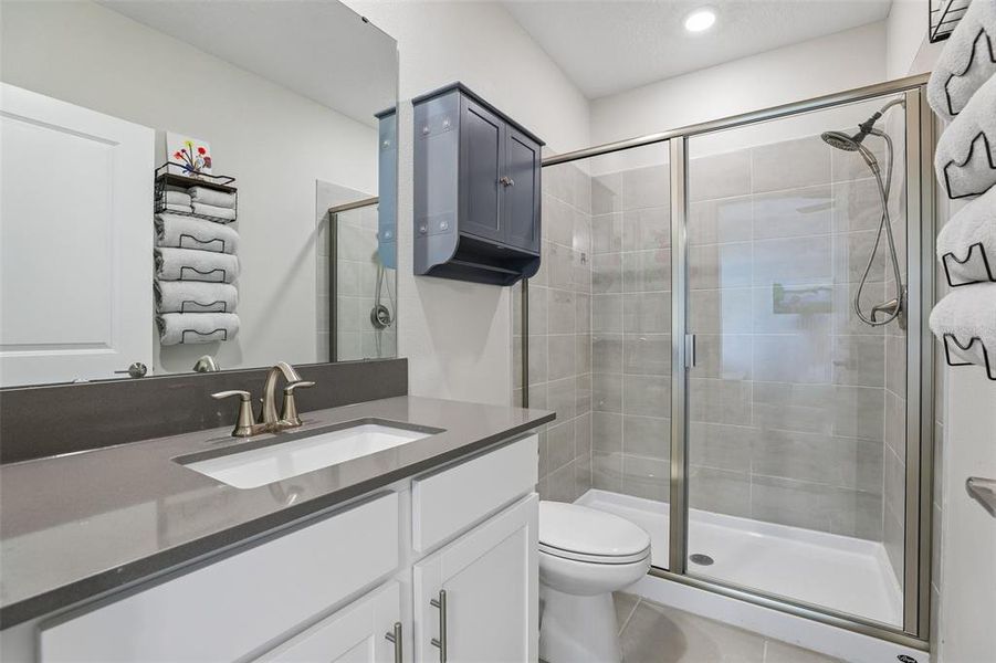Furnished interior view inside a new home in Bridgewalk, St. Cloud (Image 33).