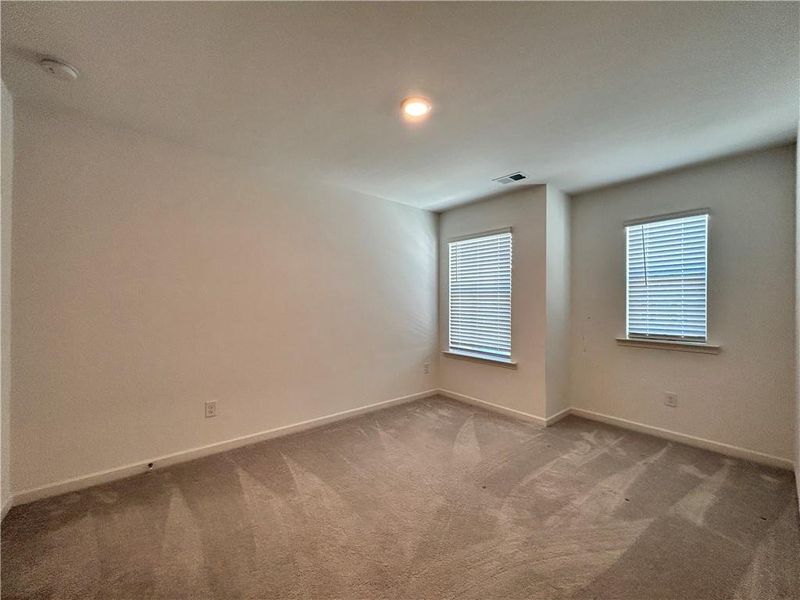 Spacious, unfurnished interior of a new home in , Suwanee (Image 45).