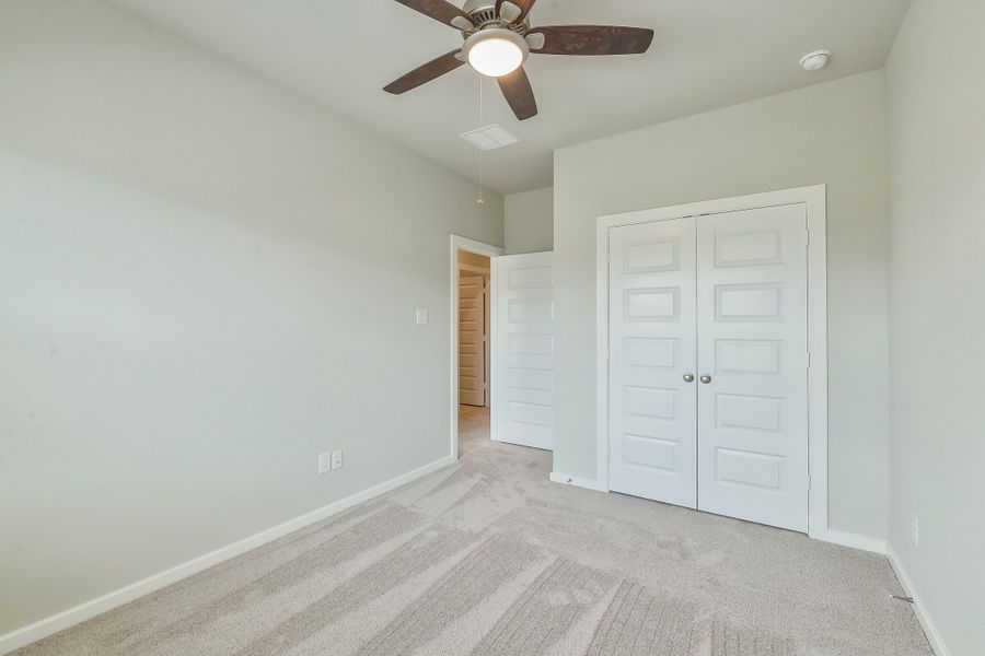 Spacious, unfurnished interior of a new home in Summer Place  35', Montgomery (Image 35).