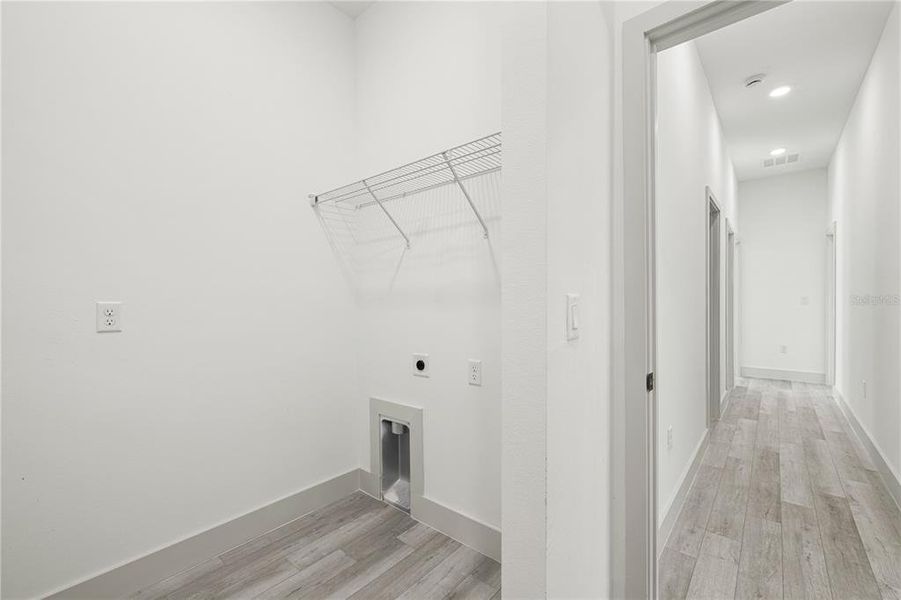 Spacious, unfurnished interior of a new home in , Port Charlotte (Image 32).