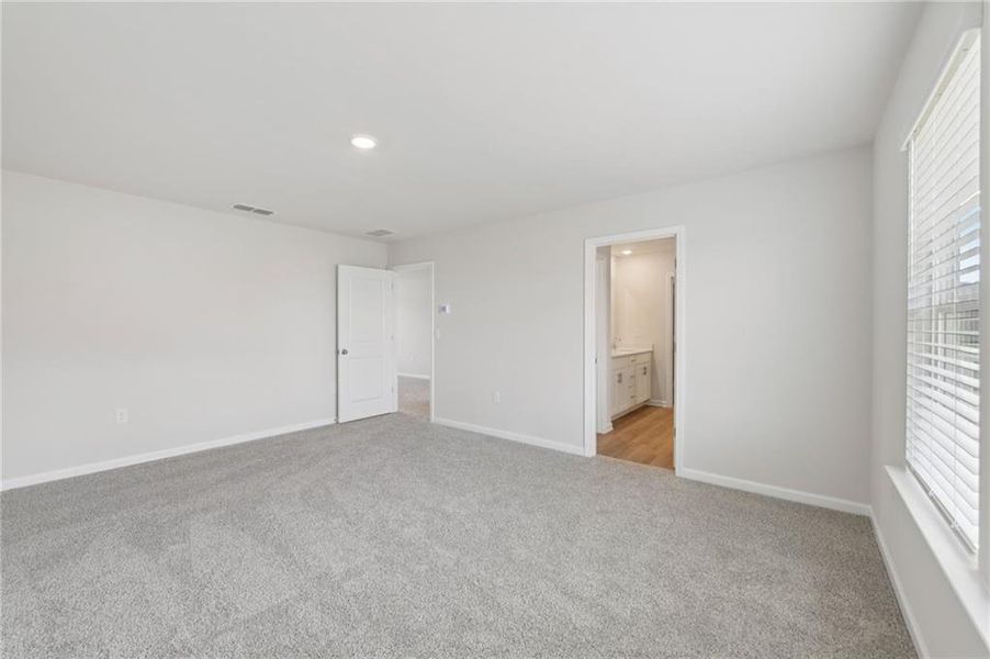 Spacious, unfurnished interior of a new home in Preserve at Mountain Creek, Pendergrass (Image 17).