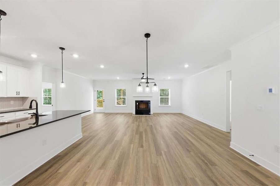 Spacious, unfurnished interior of a new home in Tuscany Hills, Douglasville (Image 39). Spacious, unfurnished interior of a new home in Tuscany Hills, Douglasville (Image 39).