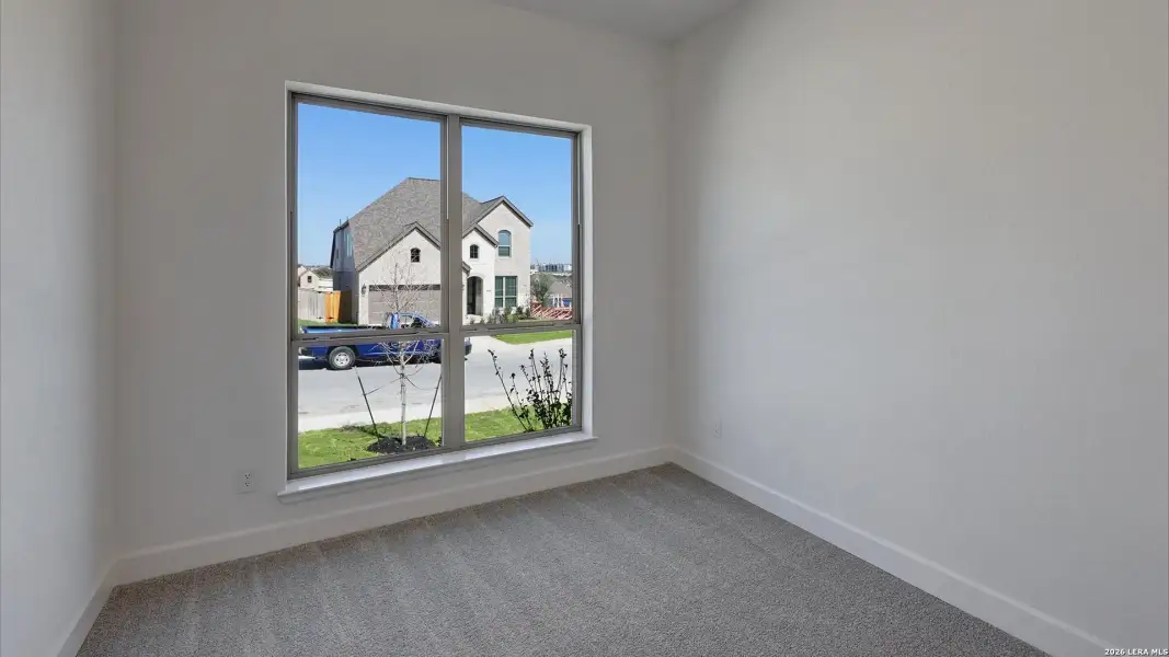 Spacious, unfurnished interior of a new home in Ladera, San Antonio (Image 17). Spacious, unfurnished interior of a new home in Ladera, San Antonio (Image 17).