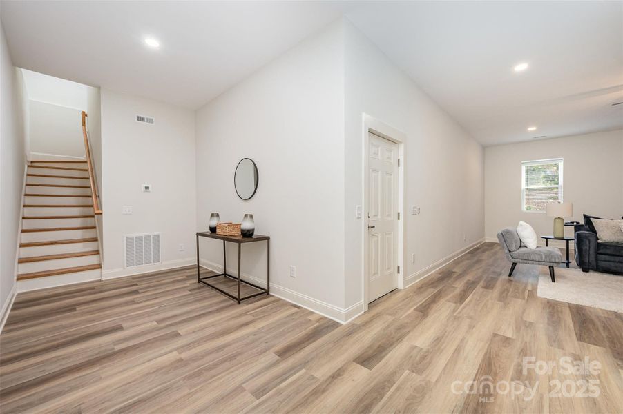 Image 29 of a home in . Image 29 of a home in .