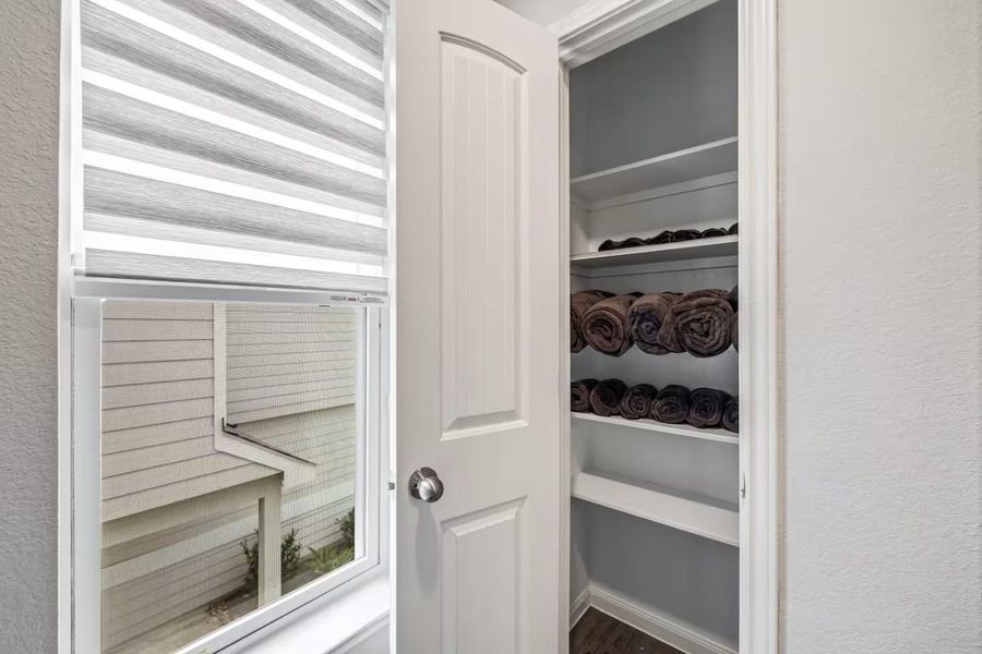 Furnished interior view inside a new home in Imperial Heights, Houston (Image 17). Furnished interior view inside a new home in Imperial Heights, Houston (Image 17).