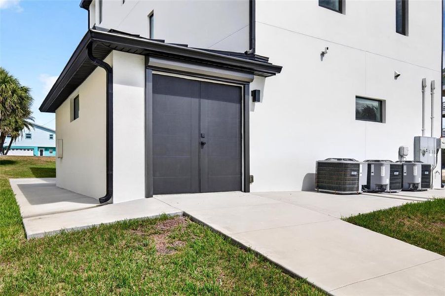 Exterior details and patio area of a home in , Flagler Beach (Image 32).