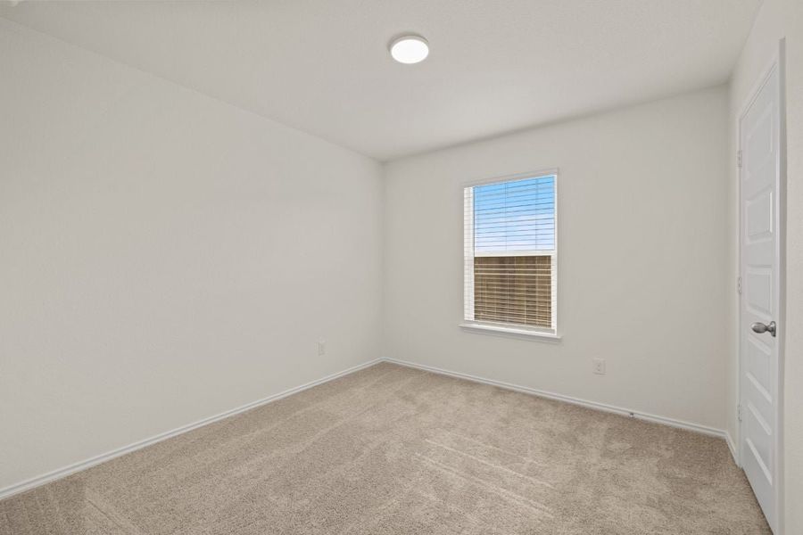 Spacious, unfurnished interior of a new home in Sonterra - Cool Water, Jarrell (Image 20).