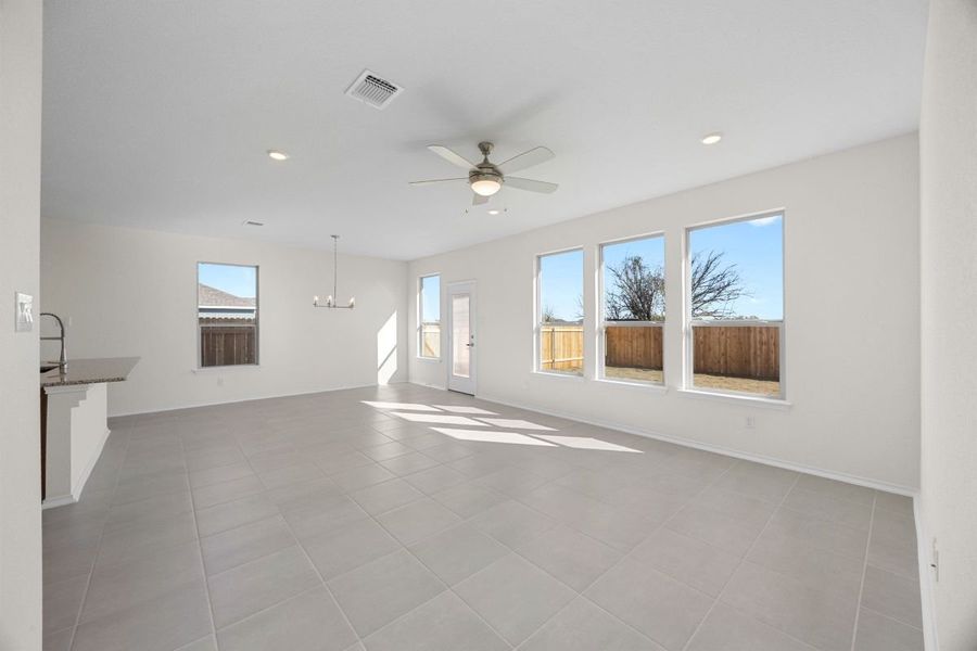 Spacious, unfurnished interior of a new home in Hidden Trails, Belton (Image 6). Spacious, unfurnished interior of a new home in Hidden Trails, Belton (Image 6).