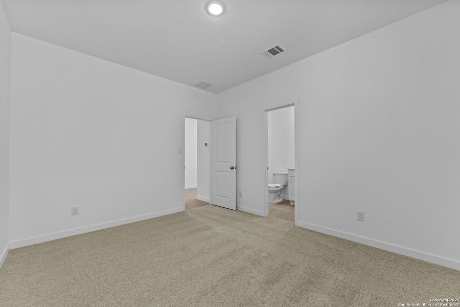 Spacious, unfurnished interior of a new home in Hidden Trails: Coastline Collection, Bulverde (Image 22). Spacious, unfurnished interior of a new home in Hidden Trails: Coastline Collection, Bulverde (Image 22).