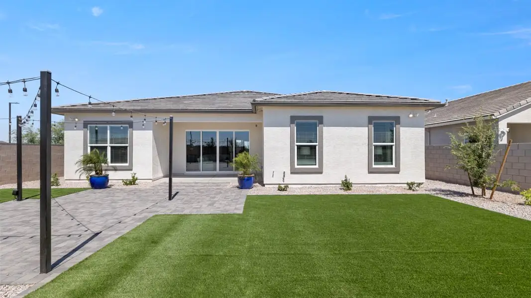 Exterior details and patio area of a home in Zanjero Pass, Waddell (Image 3).