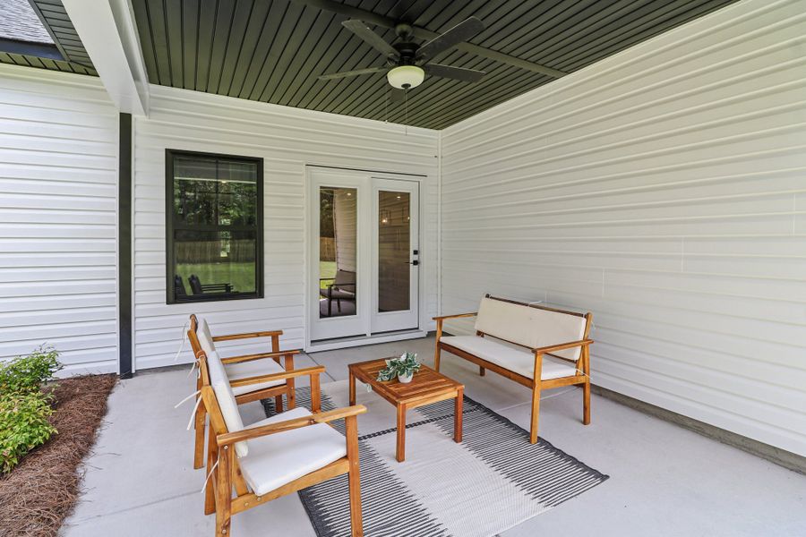 Representative furnished interior of a home built from the Wisteria II by Great Southern Homes in Lynbrook, Boiling Springs (Image 52).