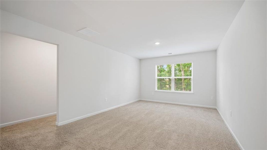 Spacious, unfurnished interior of a new home in Independence, Loganville (Image 20).