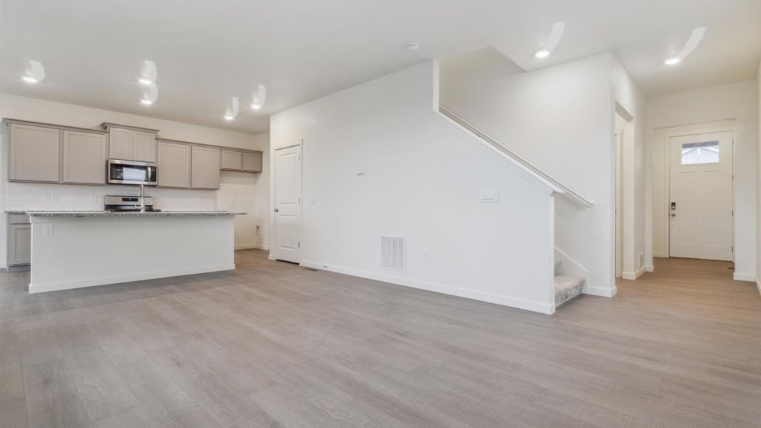 Image 22 representing the EDMON by D.R. Horton in The Ridge at Lorson Ranch, Colorado Springs, CO. Image 22 representing the EDMON by D.R. Horton in The Ridge at Lorson Ranch, Colorado Springs, CO.