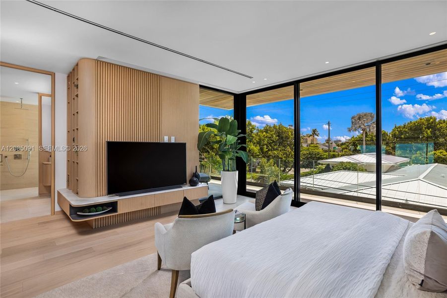 Furnished interior view inside a new home in , Miami Beach (Image 47).