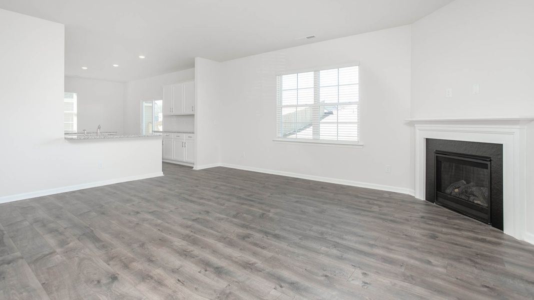 Spacious, unfurnished interior of a new home in Bryson Park, Lexington (Image 15).