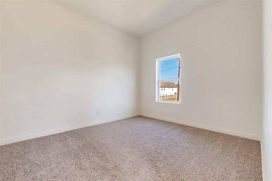 Spacious, unfurnished interior of a new home in , Dallas (Image 23).