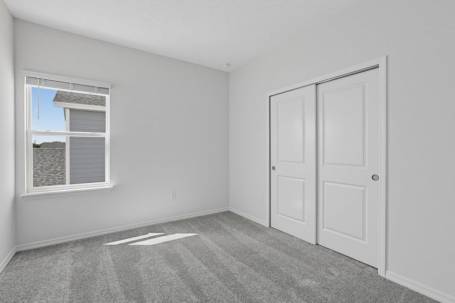 Spacious, unfurnished interior of a new home in Lochside, Mount Dora (Image 43).