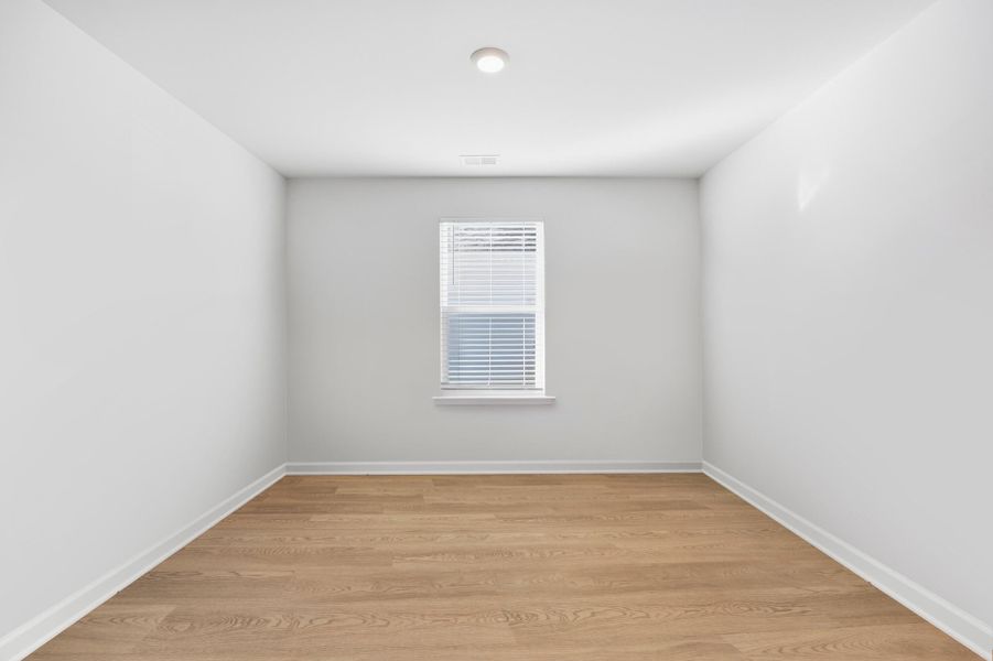 Spacious, unfurnished interior of a new home in , Santee (Image 20).