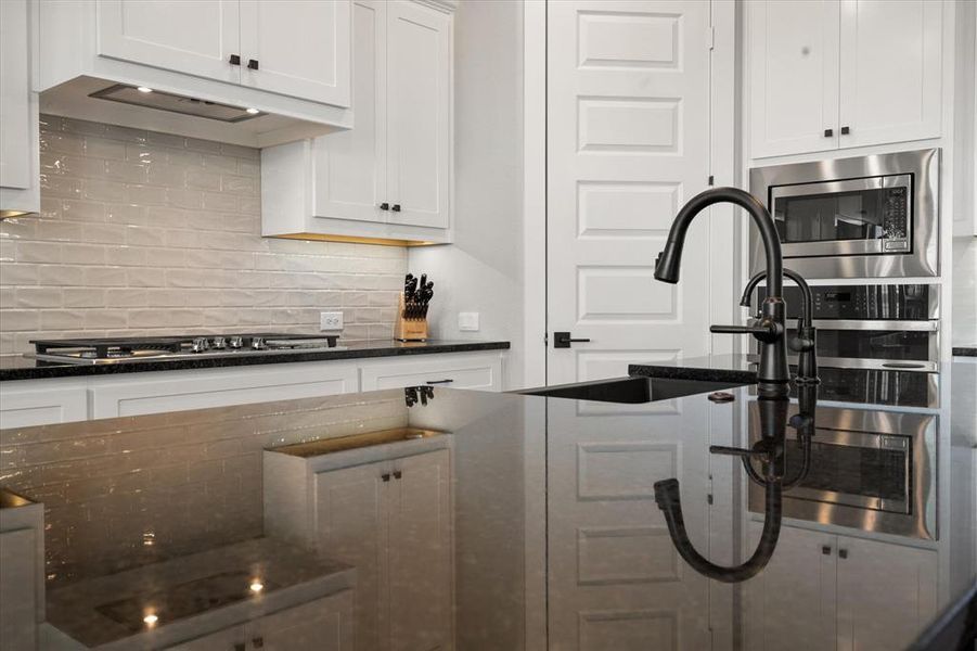 Furnished interior view inside a new home in , Fort Worth (Image 13). Furnished interior view inside a new home in , Fort Worth (Image 13).