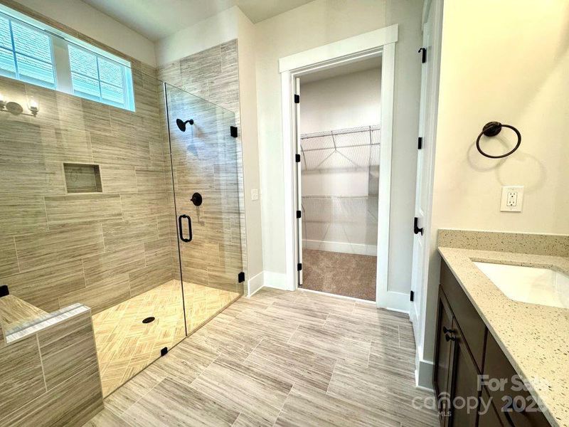 Image 23 of a home in Cumberland.