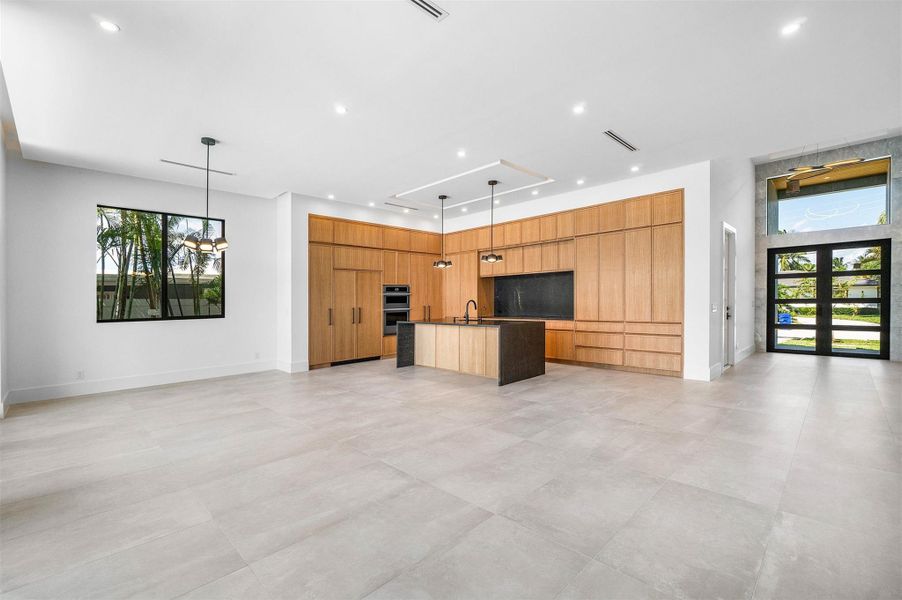 Image 33 of a home in .